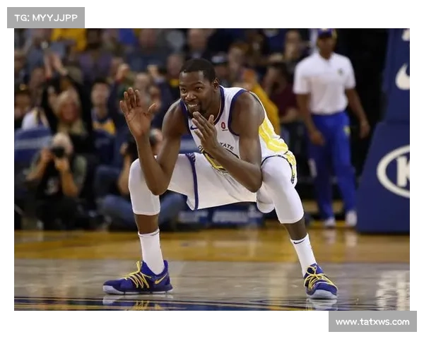NBA早报|骑士欢迎水拉回家 杜兰特不看好有雕像 库里可能复出 NBA早报|骑士欢迎水拉回家 杜兰特不看好有雕像 库里可能复出